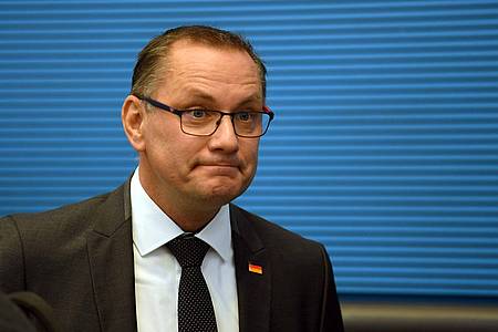 Tino Chrupalla musste im Oktober 2023 einen Wahlkampfauftritt in Ingolstadt abbrechen.