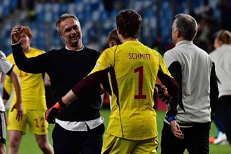 U17-Trainer Christian Wück lässt offen, ob Max Schmitt im WM-Finale im Tor steht.