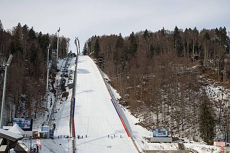 Die Qualifikation für das Skifliegen in Oberstdorf wurde wetterbedingt abgesagt.