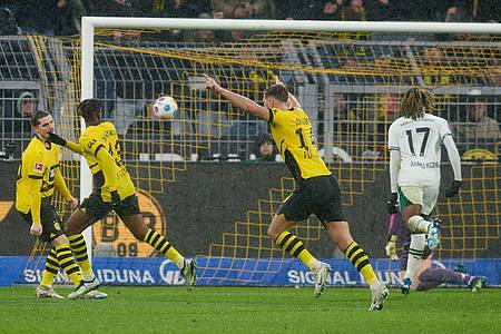 Dortmund entschied das Borussia-Duell gegen Mönchengladbach nach Rückstand noch für sich.